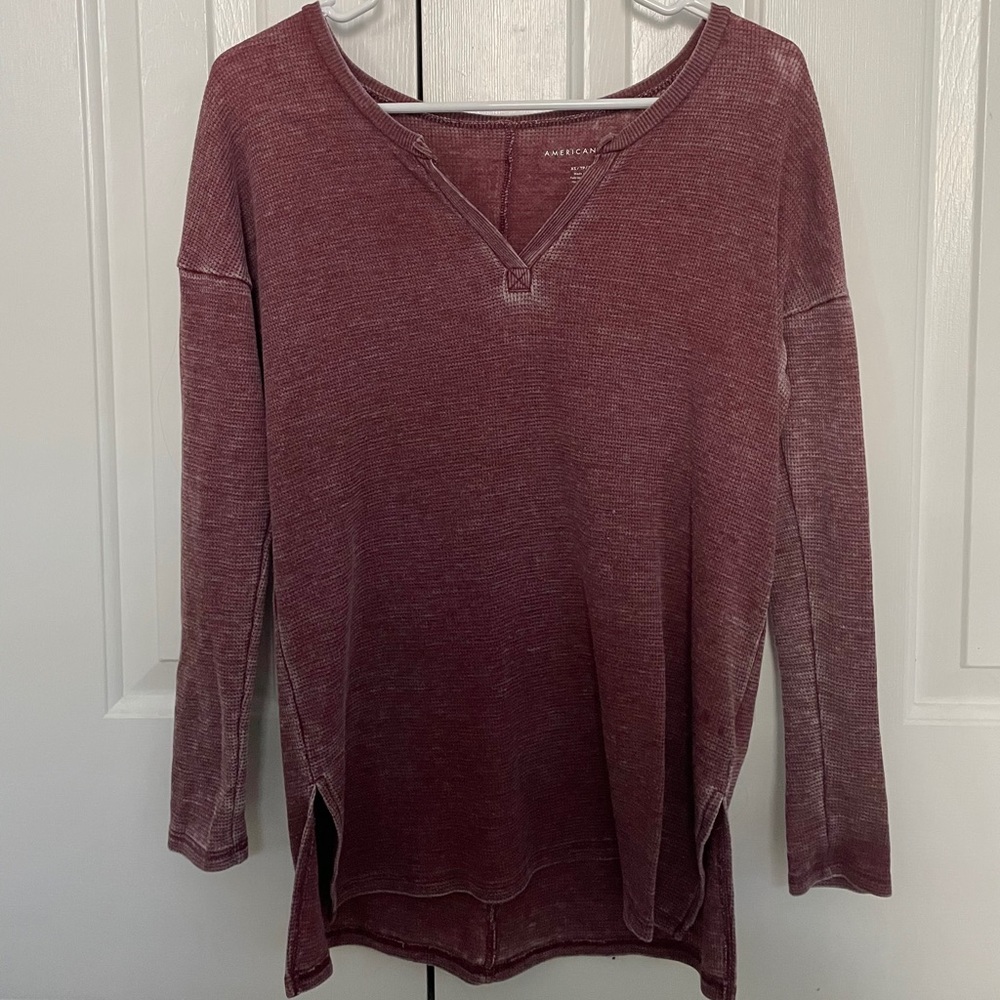 American Eagle Long Sleeve Maroon Top